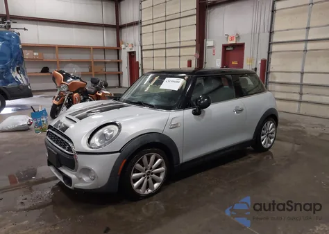 2014 Mini Hardtop Cooper S из США, поврежденный, VIN WMWXM7C59ET926189